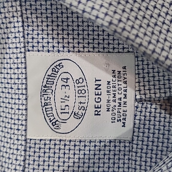 Brooks Brothers 15.5/34 Button Down Shirt Blue Mini Houndstooth Cotton Non Iron - Picture 3 of 9